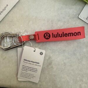 NWT lululemon Silicone Keychain